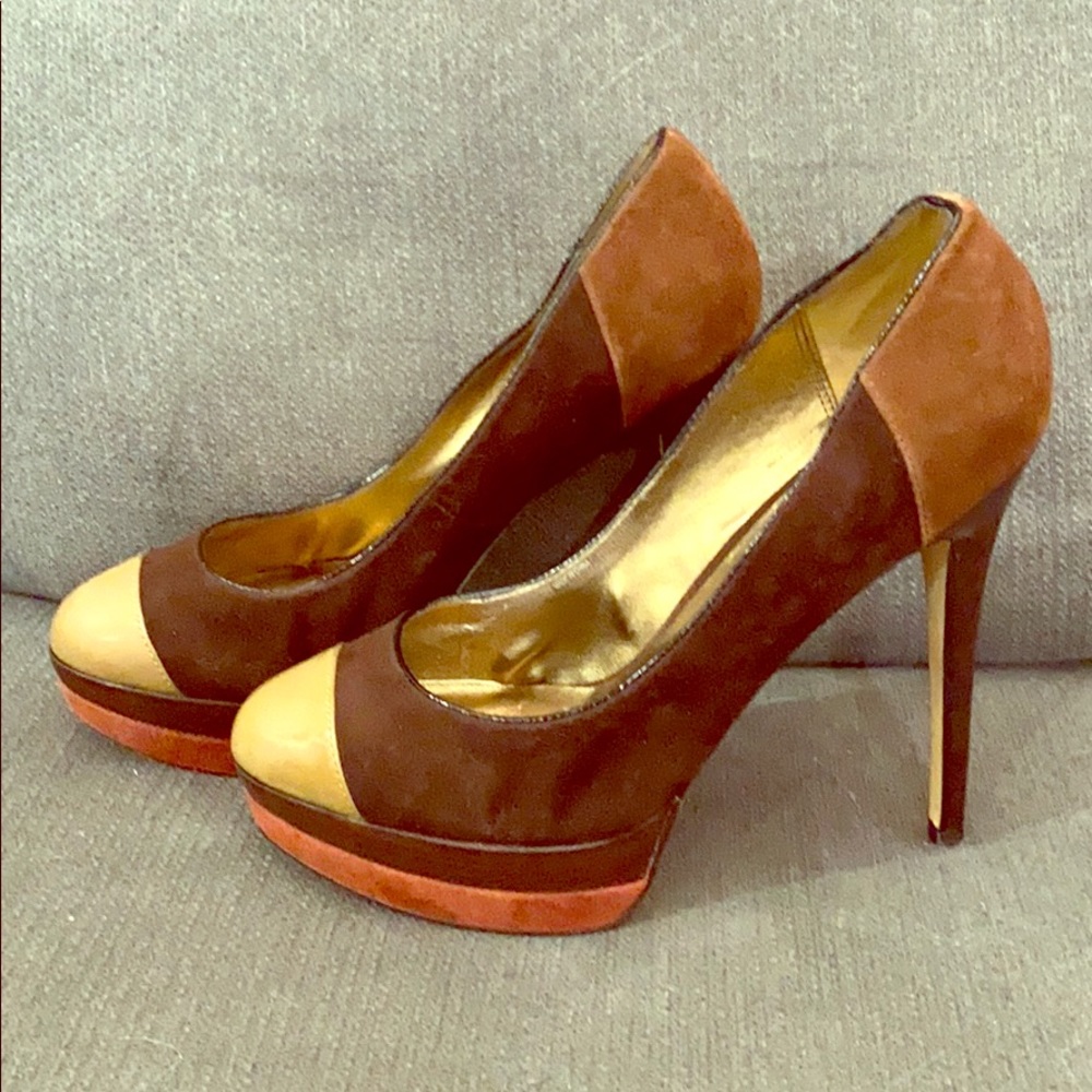 Sky high suede platform pumps!!  GORGEOUS